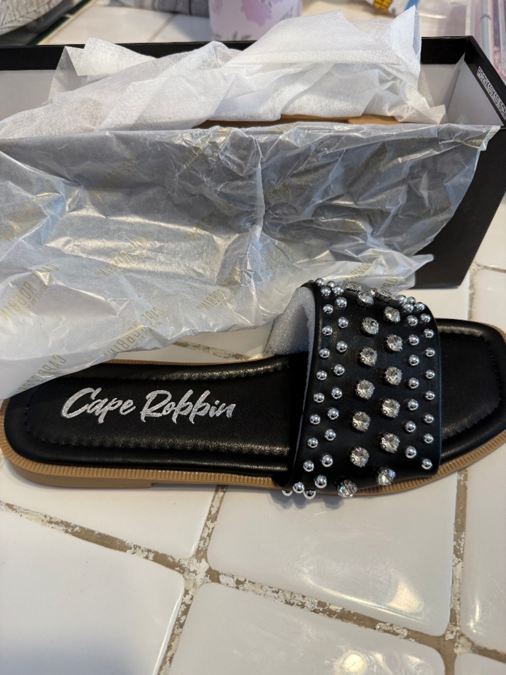 Cape Robbin Black Rhonda Sandal Size 8 (Fits 7/7.5)